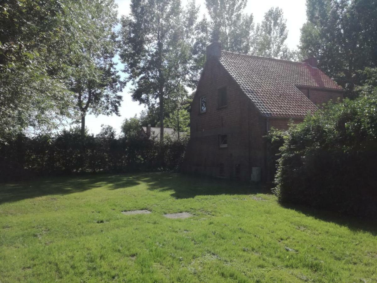 Huis Aan Puyenbroeck Wachtebeke Exterior photo